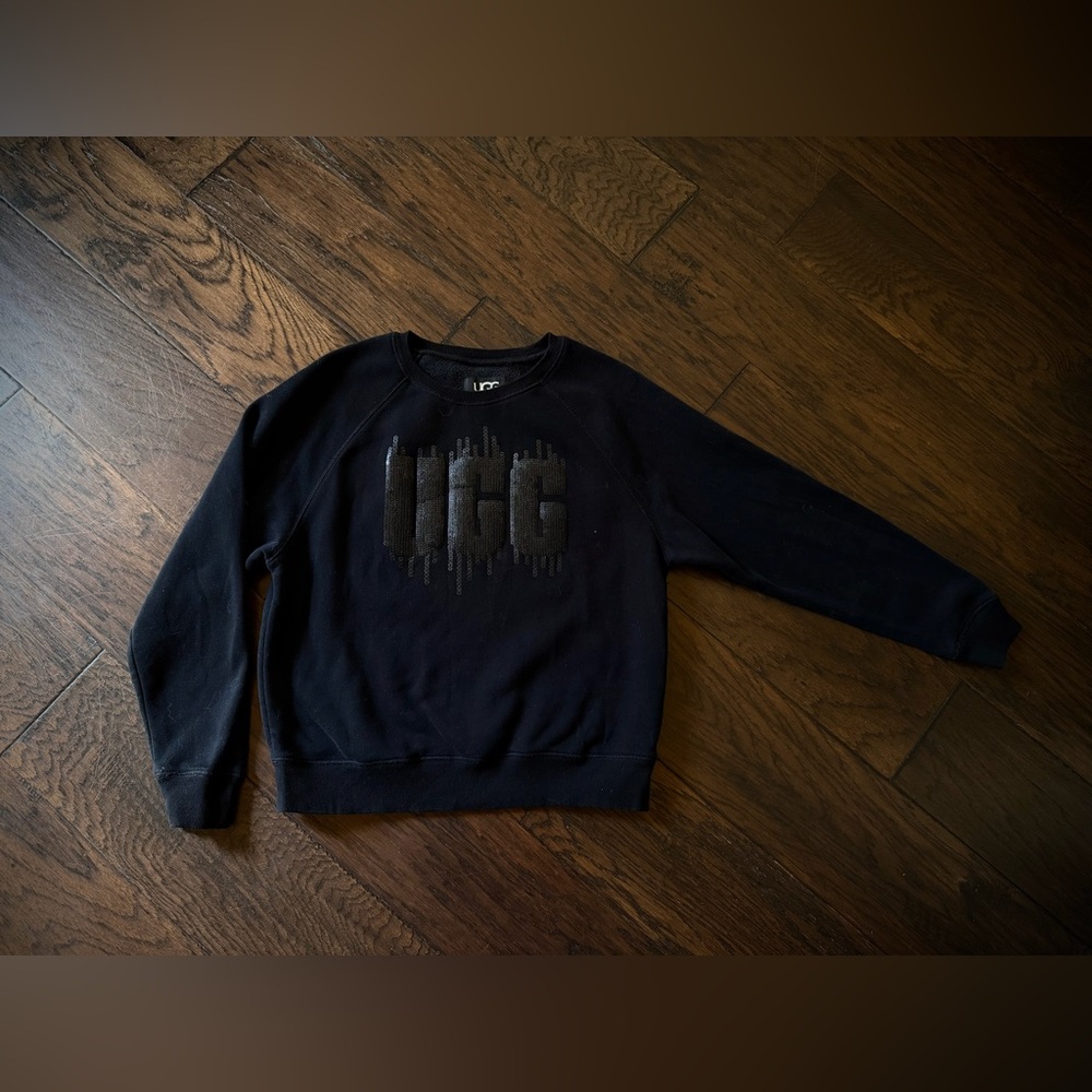 UGG Sequin Madeline Logo Sweatshirt Black womens size M, EUC